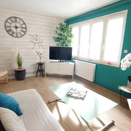 Le Jade Apartment